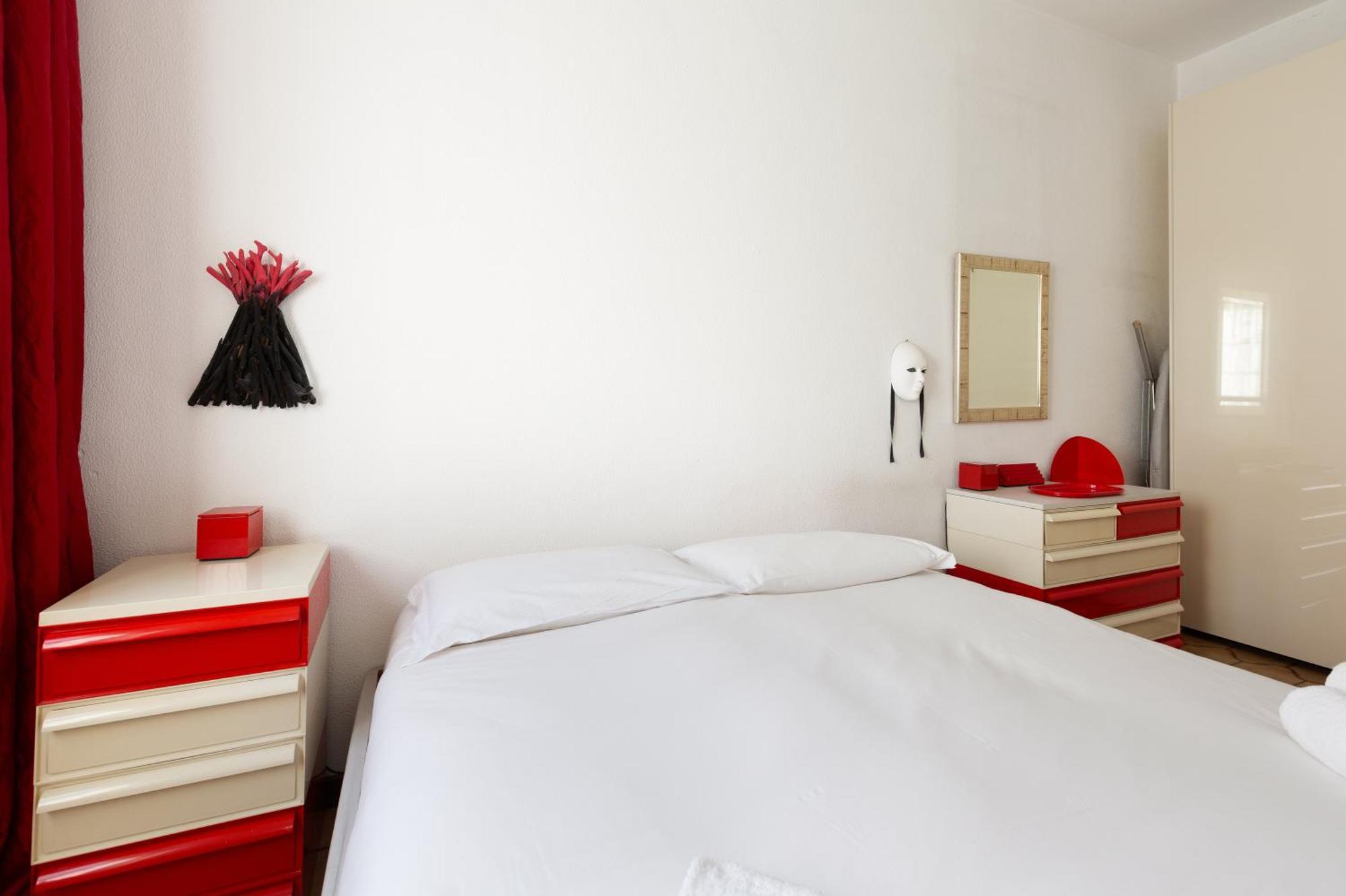 Milan-Linate Apartment With Balcony Екстер'єр фото